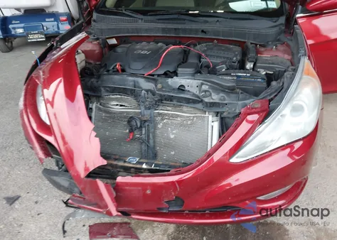 2013 Hyundai Sonata Gls z USA, uszkodzony, nr VIN 5NPEB4AC7DH619686